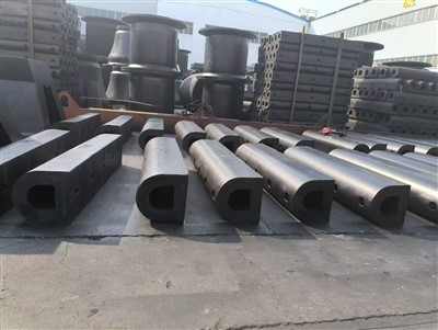 Premium Rubber D Fender: Solusi Perlindungan Kelautan Ideal Anda