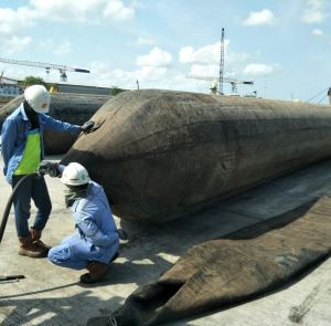 Airbag Air Laut Kualitas Bagus Untuk Peluncuran dan Pelepasan Kapal
